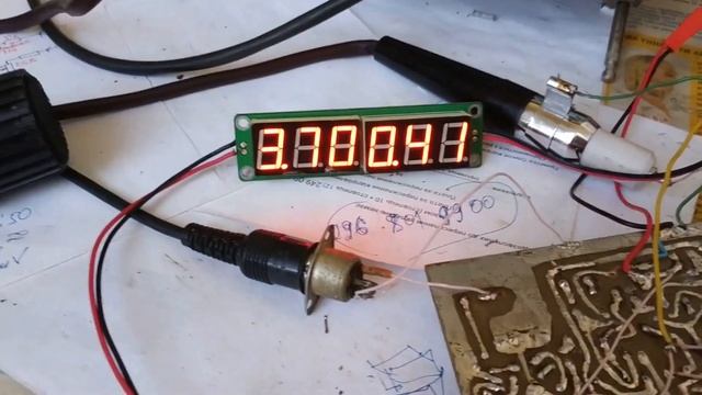 Трансивер Тополь-М3. Работа в режиме TX. Никакой несущей,чистый и красивый сигнал.Советуем. смотреть онлайн