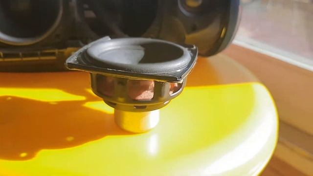 JBL Xtreme 3 free air bass test!! ( LFM 90%? ) смотреть онлайн