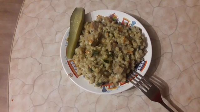 Готовим на ужин мясо с перловкой, девчонки помогают. Перешли на двухразовую дойку!. смотреть онлайн