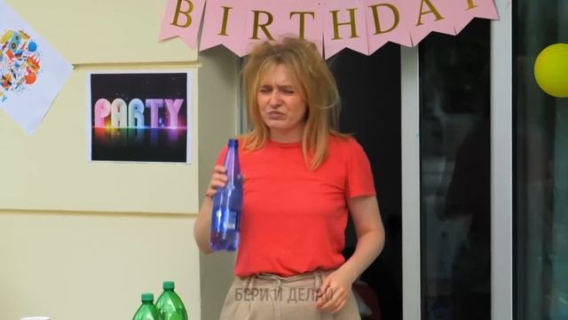 ЗИМНИЕ ПОДЕЛКИ НА ЗАДНЕМ ДВОРЕ || УДИВИТЕЛЬНОЕ ПРЕОБРАЖЕНИЕ ЗАДНЕГО ДВОРА смотреть онлайн