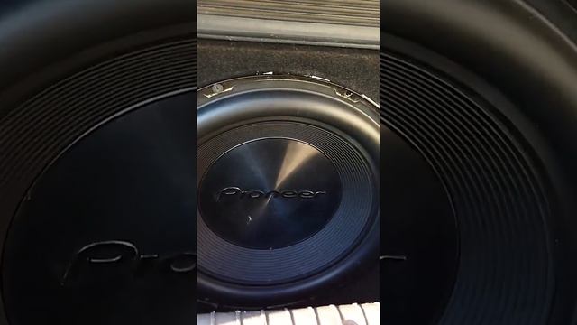Pioneer TS-A300D4 amplificador Pioneer 760watts ?? #pioneer #caraudio смотреть онлайн