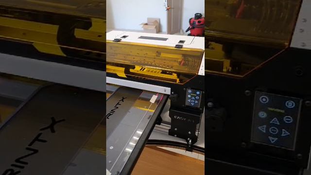 Видео-отзыв об УФ принтере формата А3+ от фирмы PrintX смотреть онлайн