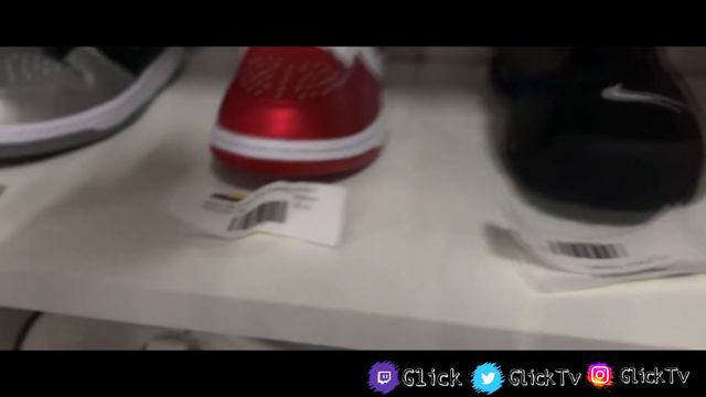 GLICK GOES TO CHICAGO! (OBlock, Woodfield Mall, Etc) Vlog #1 смотреть онлайн