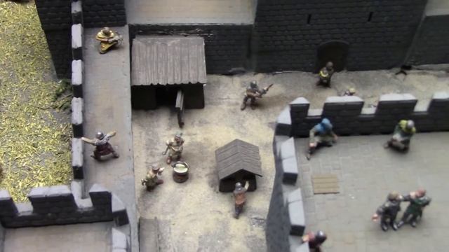 Солдатики 1:72 Средневековый замок и фигурки. смотреть онлайн