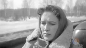 Песня родилась в далекие 60-е, но звучит она и по сей день..."По тропинке, снежком запорошенной"