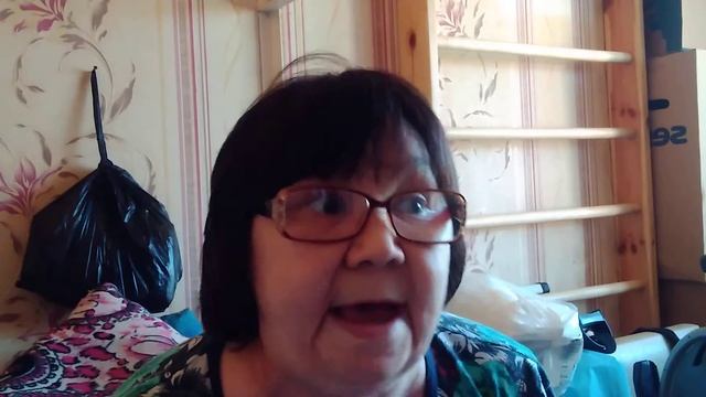 Парикмахер)) Выравнивание челки. смотреть онлайн