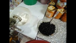 Крученая черная черемуха  с сахаром/вкусный и полезнай десерт/канал хлопоты мамы домохозяйки