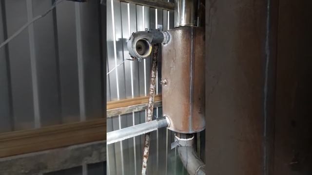 БУРЖУЙКА НА УГЛЕ В МАСТЕРСКОЙ- ЭТО КРУТО. смотреть онлайн