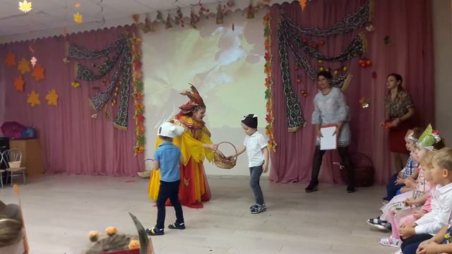 Утренник 2019 смотреть онлайн