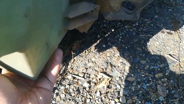 Как слить замерзшую жидкость с бачка омывателя смотреть онлайн