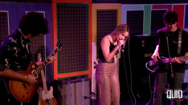 Quid Live COMFORTZONE (Indie Pop) - Opening FRIDAY NIGHTS (Serata Teen) смотреть онлайн