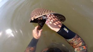 ВЕЛИКОЛЕПНЫЕ НАХОДКИ С ГОРОДСКОГО ПЛЯЖА. ПОИСК ЗОЛОТА НА ПЛЯЖЕ.