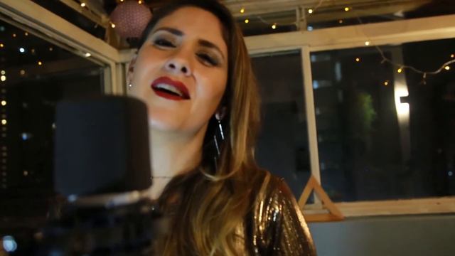 Elvis - Can't Help Falling In Love ft. Maitê Cunha (Ukulele Cover) смотреть онлайн