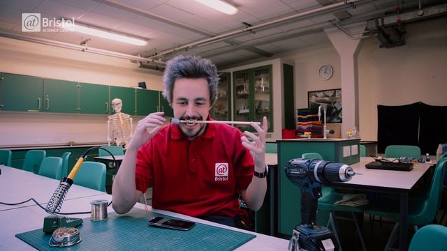 How to make jaw bone headphones | Do Try This At Home | We The Curious смотреть онлайн