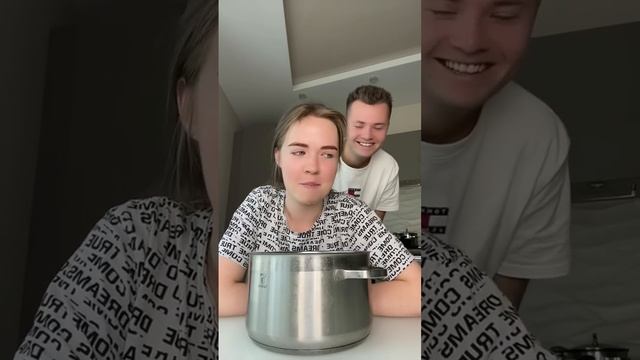 Макни свою подругу, если✌️ смотреть онлайн