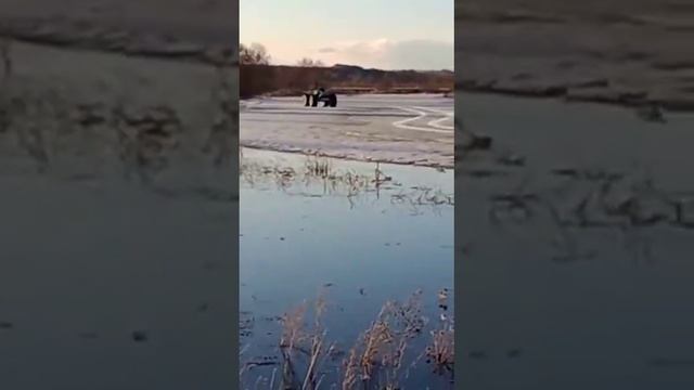 выход на лед переломки смотреть онлайн