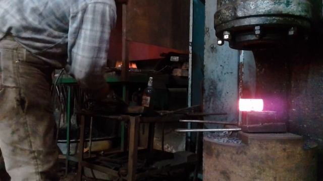 ???Матрицы для Французского завитка смотреть онлайн