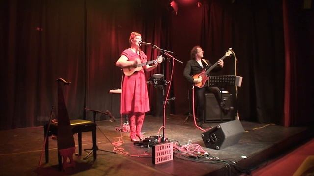 FEVER - Lewi´s Ukulele Cabaret - Live Mitschnitt Pasinger Fabrik 2019 смотреть онлайн
