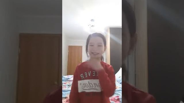 Ребята извините что мама пришла и я выключила камеру