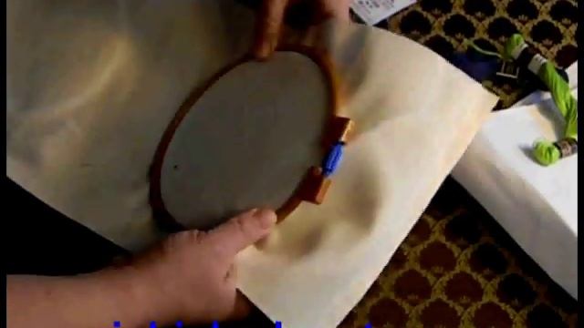 Вышивка крестом. Обучение. Урок №3. Заправка канвы в пялцы. смотреть онлайн