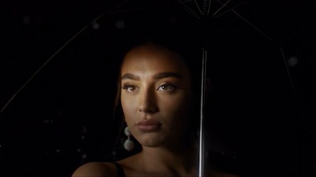 Эта трогательная красивая музыка способна проникнуть в самое Сердце и остаться в нём Навсегда!