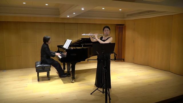 J.S. Bach Sonata in Eb Major mvt. I | Ashley Chen смотреть онлайн