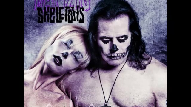 Danzig- Let Yourself Go (Elvis cover) смотреть онлайн