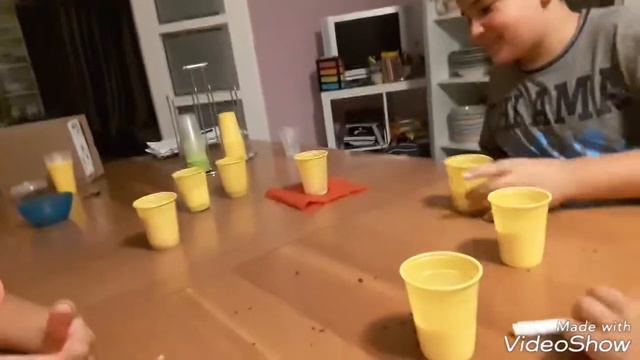 Drink Roulette Challenge смотреть онлайн