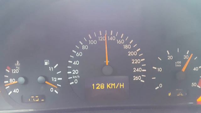 Mercedes-Benz W210 E 220 CDI 143HP ACCELERATION 0-100 Przyśpieszenie --4K-- смотреть онлайн