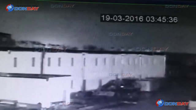 Падение Боинга в Ростове-на-Дону. Уникальное видео, которое может раскрыть причину крушения. смотреть онлайн