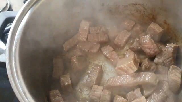 МУЖ ГОТОВИТ АЙРИШ СТЬЮ, ТРАДИЦИОННЫЙ РЕЦЕПТ смотреть онлайн