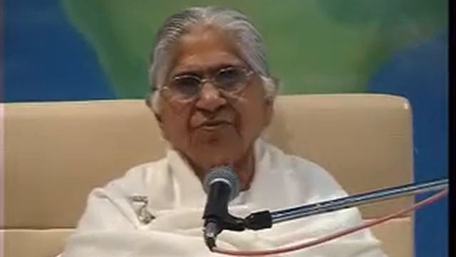 Murli Class Dadi Janki 31 03 2005 Gyansarovar, Mount Abu смотреть онлайн