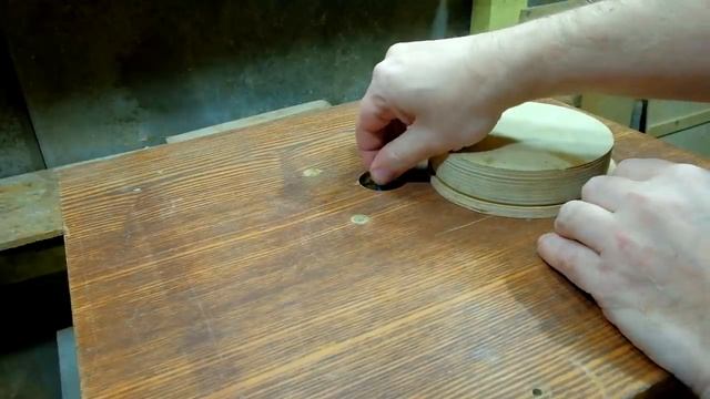 Работа обгонной (копировальной) фрезой на фрезерном столе Мастер-класс смотреть онлайн