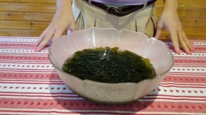 Сыроедческие рецепты: обалденный салат из водорослей вакаме