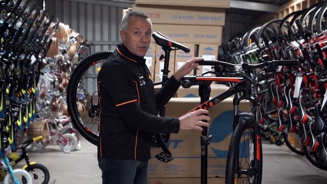 Giant ATX 2 2018 Mountain Bike смотреть онлайн