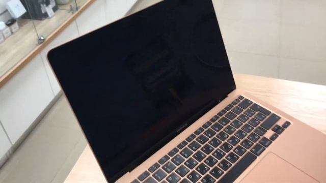 MacBook Air 13 2020 M1 смотреть онлайн