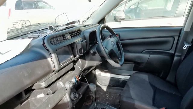 КРАТКИЙ ВИДЕООБЗОР TOYOTA PROBOX 2016 ГОДА, ДВС 1500 СС 4 WD смотреть онлайн
