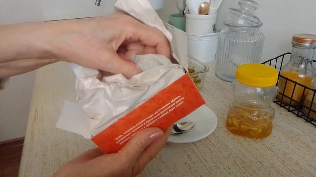 ЗАВТРАК С ТЮЛЬПАНАМИ. Дачная зелень для салата. смотреть онлайн