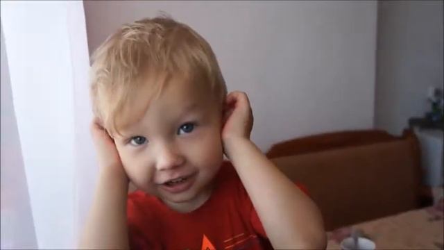Ванюша рассказывает первый свой стишок! смотреть онлайн