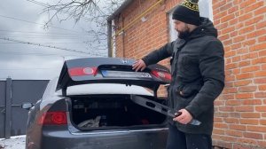 Замена лампочек подсветки номера и багажника Honda Accord 7