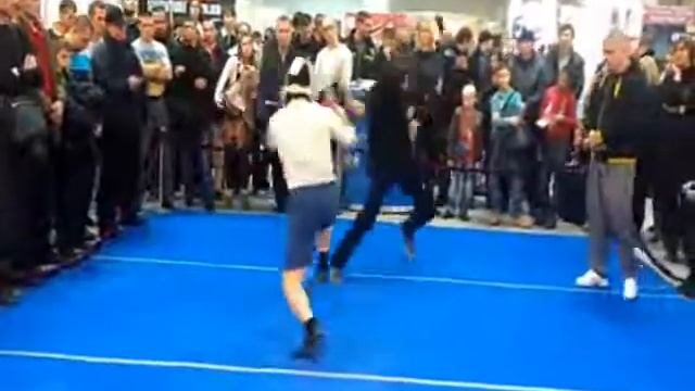 Открытый ковер на 9-й выставке "Стальная грань" смотреть онлайн