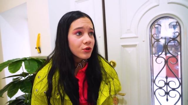 Мы Удочерили 4 Стихии! Огонь VS Вода VS Воздух VS Земля || Девушки- Стихии В Тюрьме смотреть онлайн