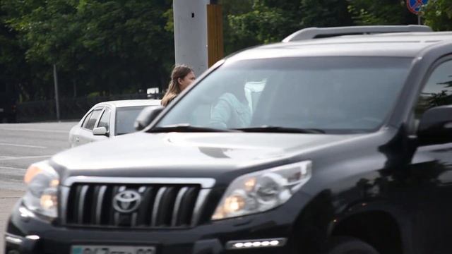 СОЦИАЛЬНЫЙ ЭКСПЕРИМЕНТ|РАЗВЕЛИ ТУРИСТОВ В ЦЕНТРЕ АЛМАТЫ|PRANK смотреть онлайн