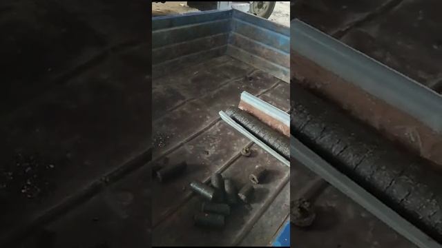 2 видео пресс для брикет. покупатель выслал после запуска. смотреть онлайн
