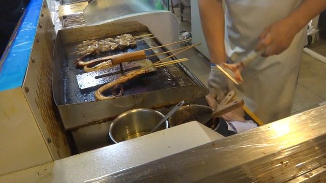 Шэньян (Shenyang),приготовление осьминога.12 октября 2016 г смотреть онлайн