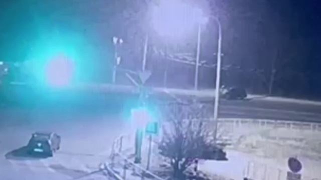 В Усть-Джегутинском районе в результате автоаварии погиб 20-летний водитель смотреть онлайн