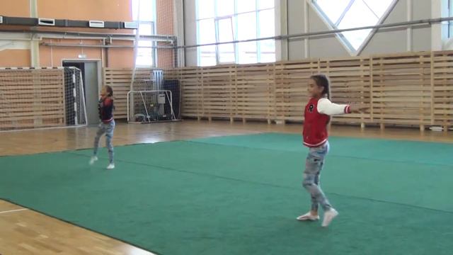 Василиса и Лера смотреть онлайн