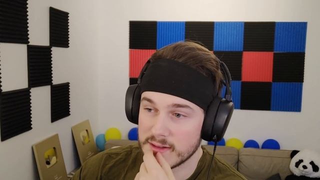 PANDA REACTS to KAZTRO смотреть онлайн
