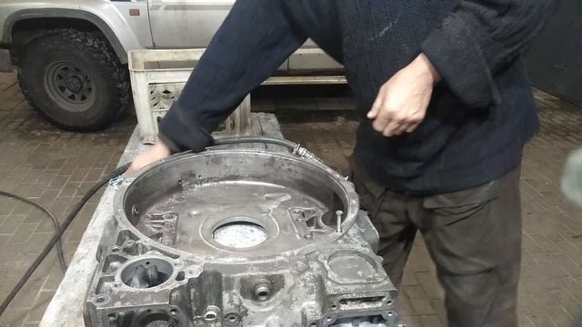 Мерседес Актрос 4144к. Сороконожка. Ремонт часть 60 смотреть онлайн