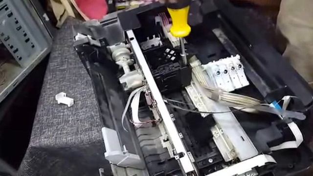 How To Replace Epson L210 L220 L360 Printer Head